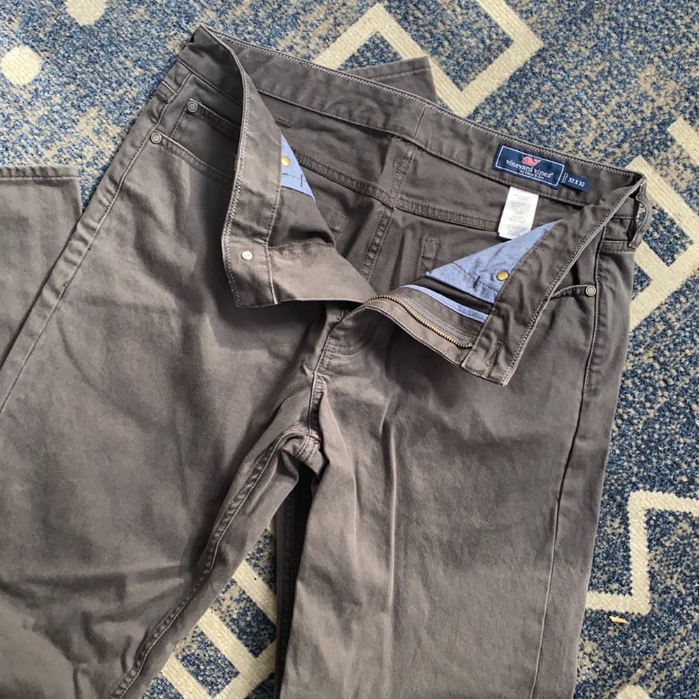 32x32 Men’s Vineyard Vines pants